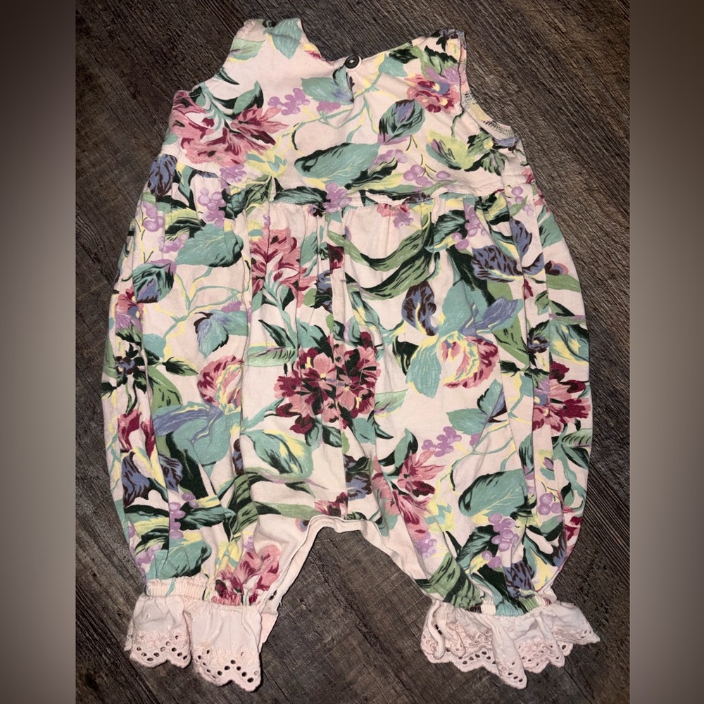Floral Baby girl 12M onesie BEAUTIFUL